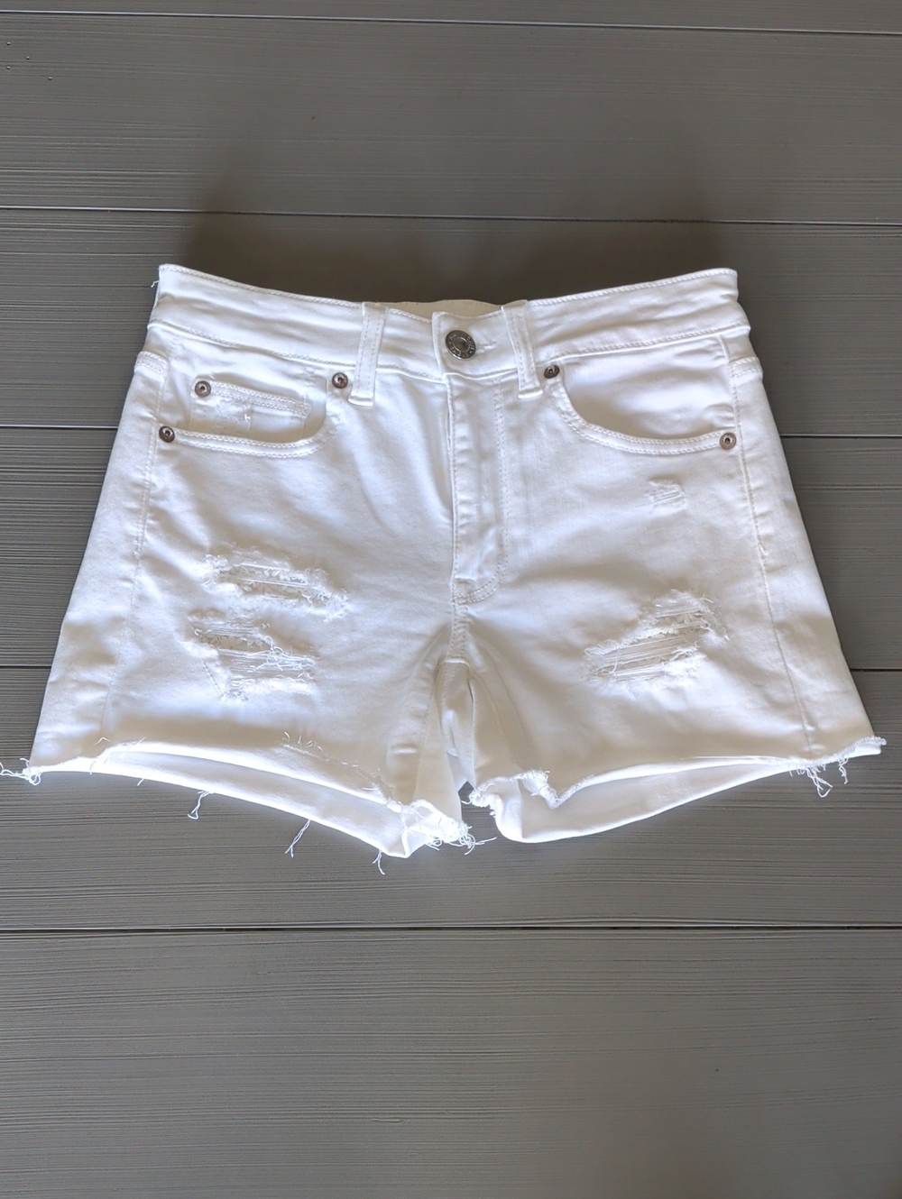 American Eagle AE Womens Hi Rise Shortie White Distressed Denim Shorts Size 4